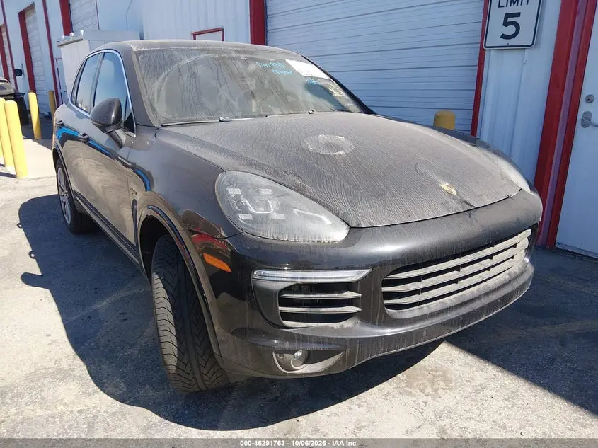 2015 Porsche Cayenne E-Hybrid S