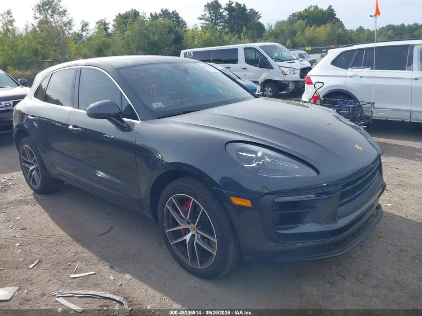 2022 Porsche Macan S