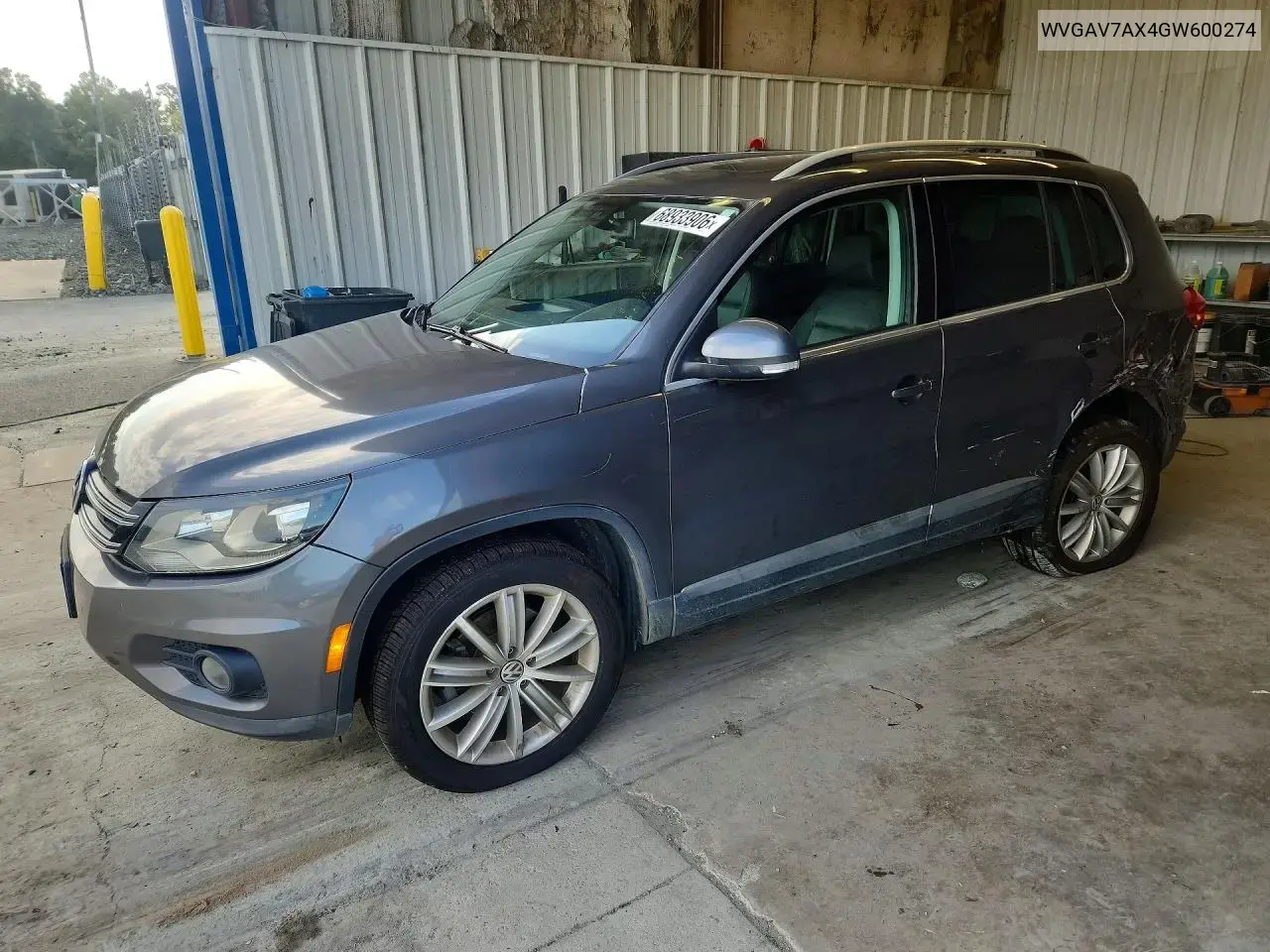 2016 Volkswagen Tiguan S