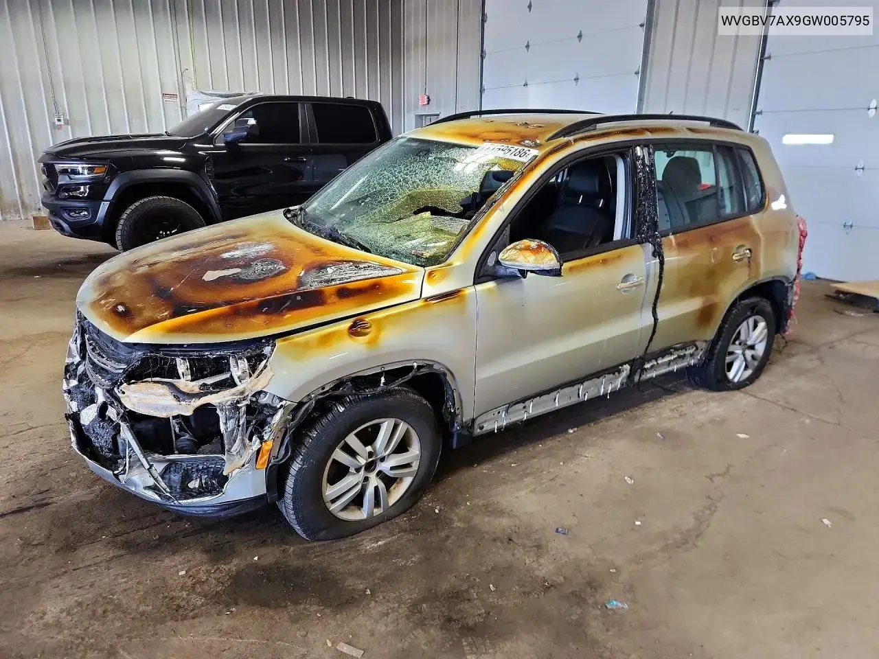 2016 Volkswagen Tiguan S