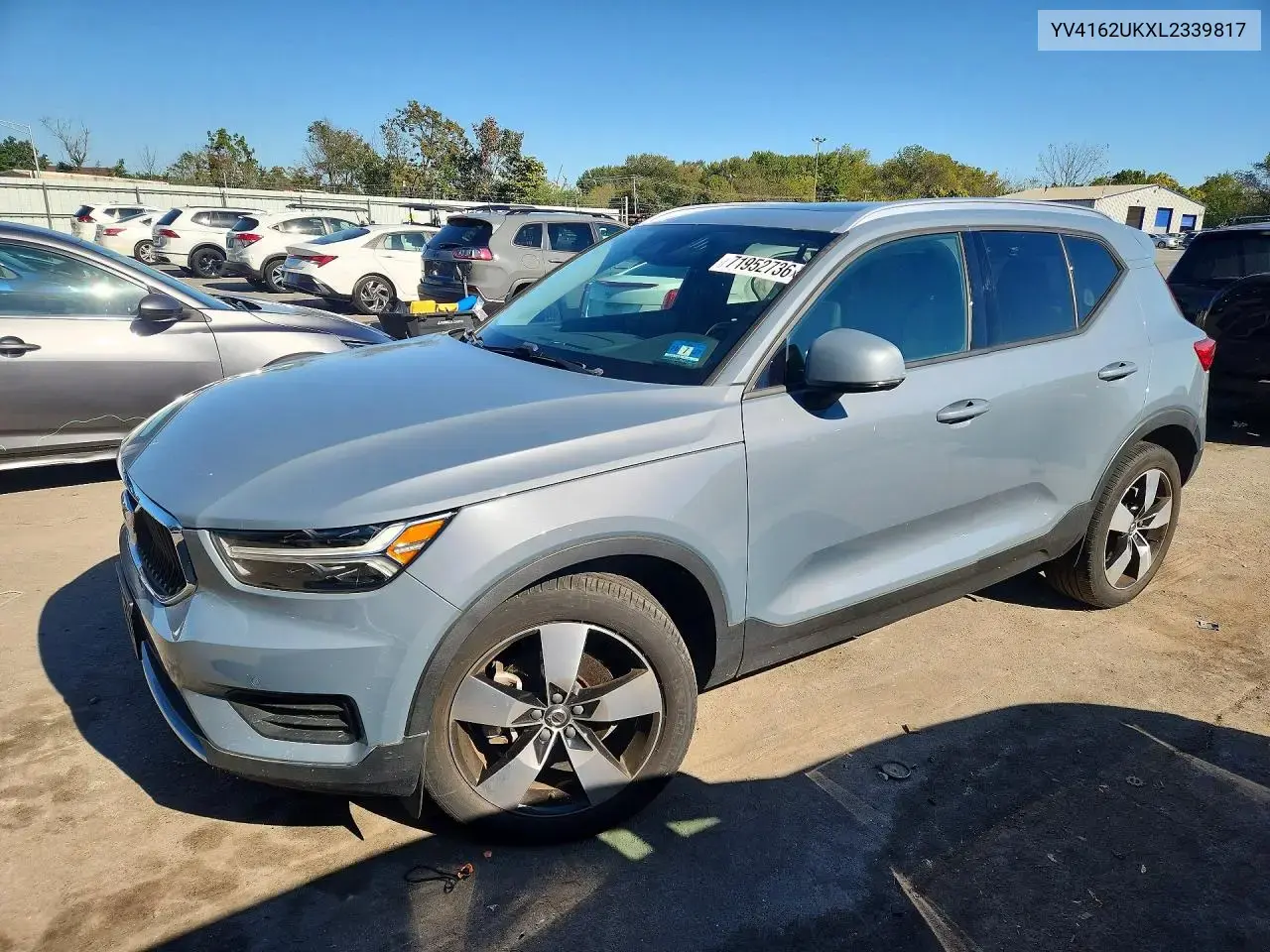 2020 Volvo XC40 T5 Momentum