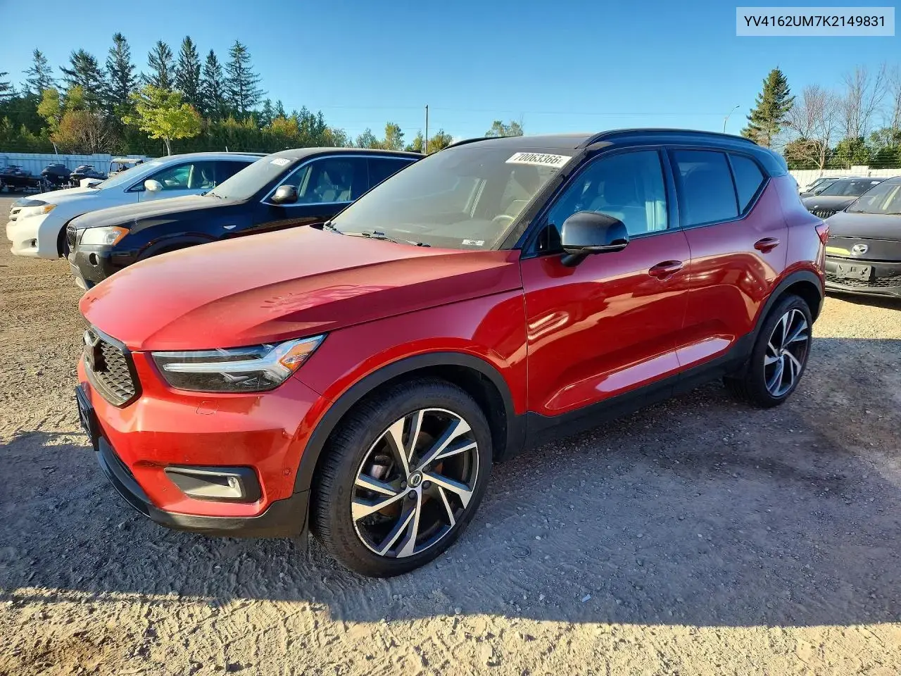 2019 Volvo XC40 T5 R-Design