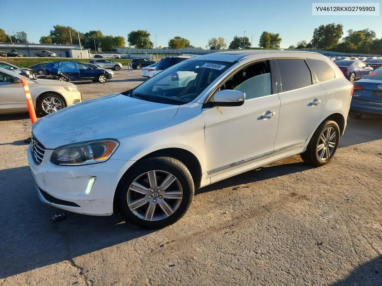 2016 Volvo XC60 T5 Premier