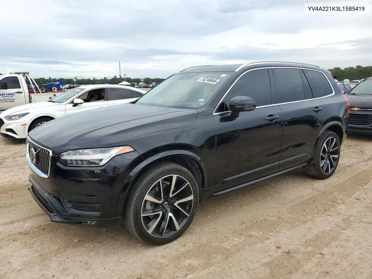 2020 Volvo XC90 T6 Momentum
