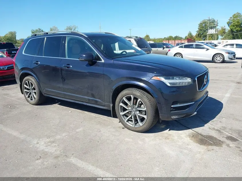 2019 Volvo XC90 T6 Momentum
