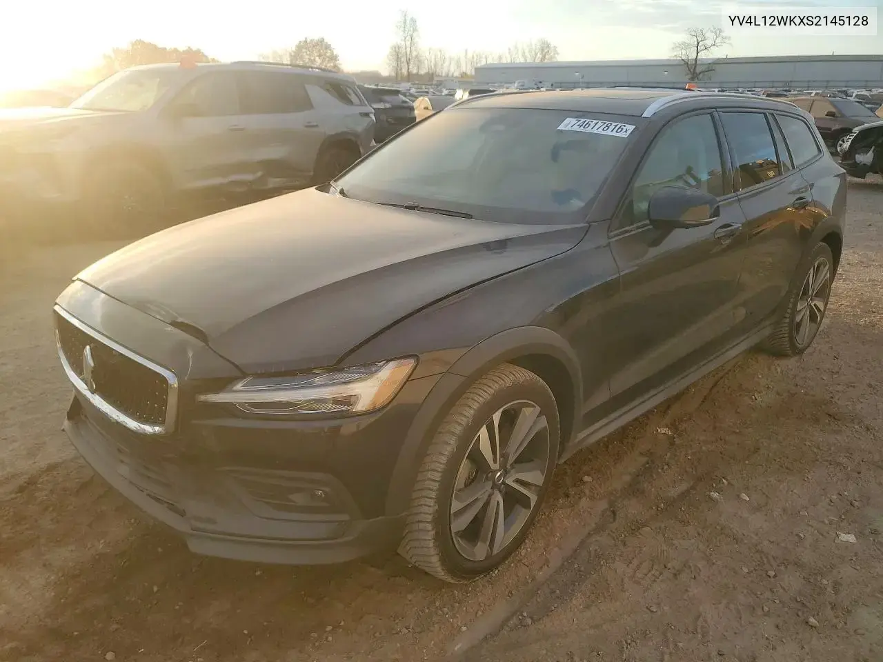 2025 Volvo V60 Cross Country Plus