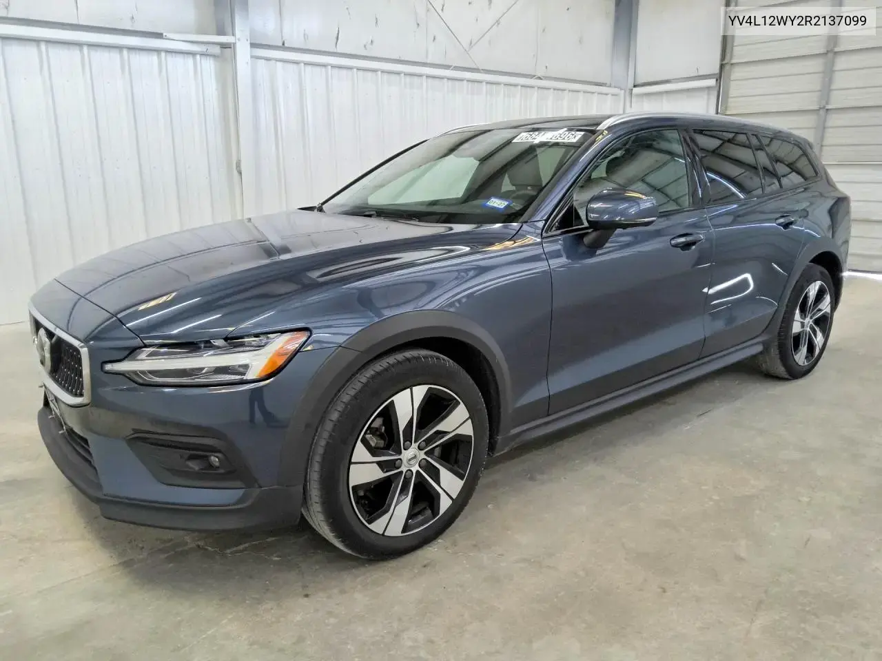 2024 Volvo V60 Cross Country Plus