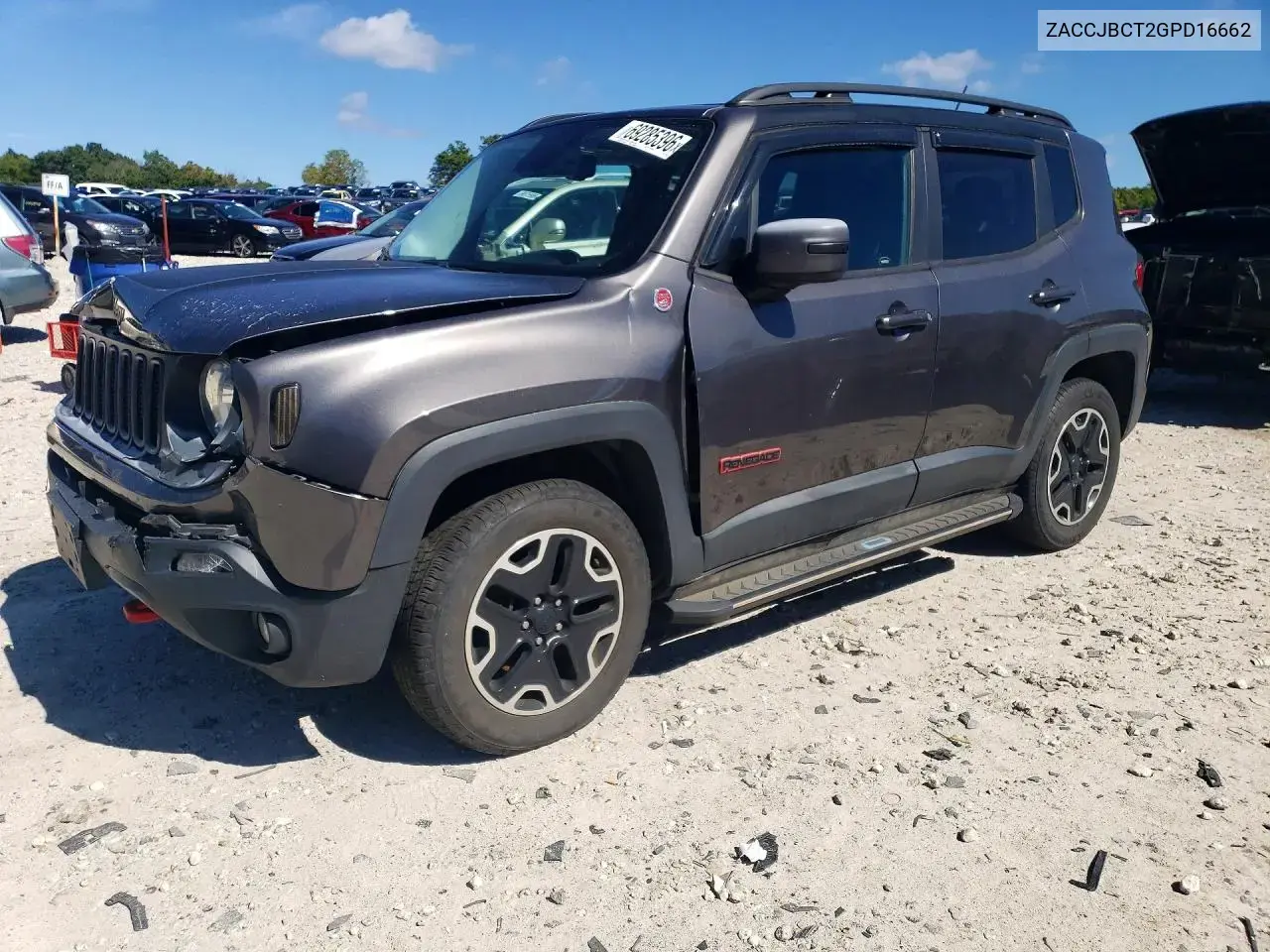 2016 Jeep Renegade Trailhawk