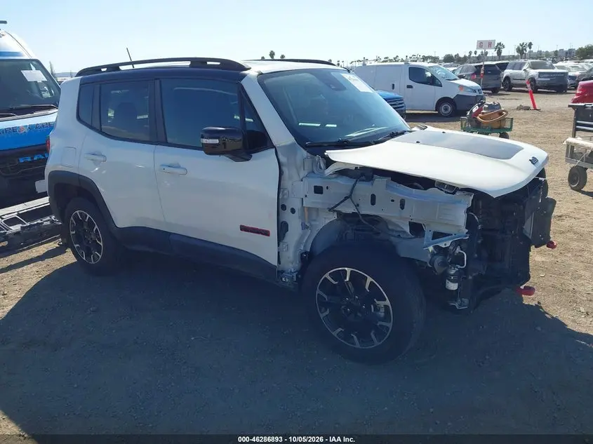 2023 Jeep Renegade Trailhawk 4X4