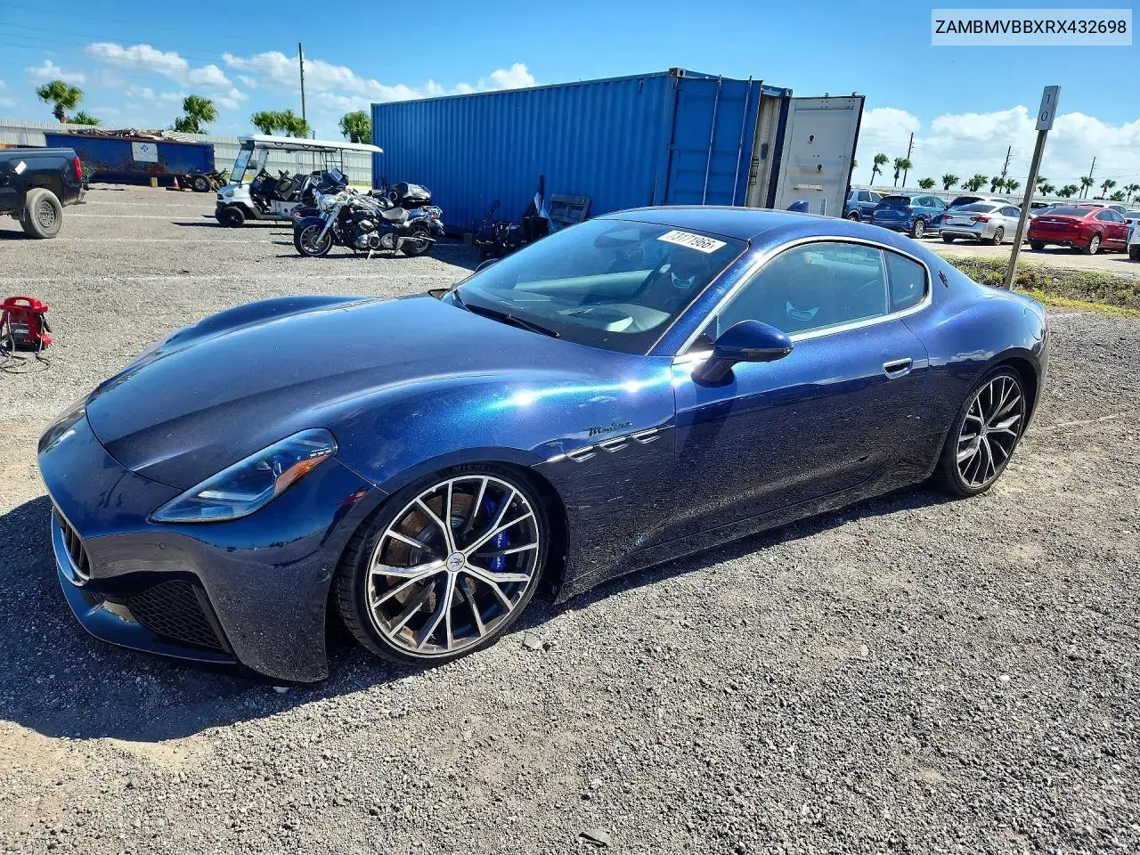 2024 Maserati Granturismo Modena