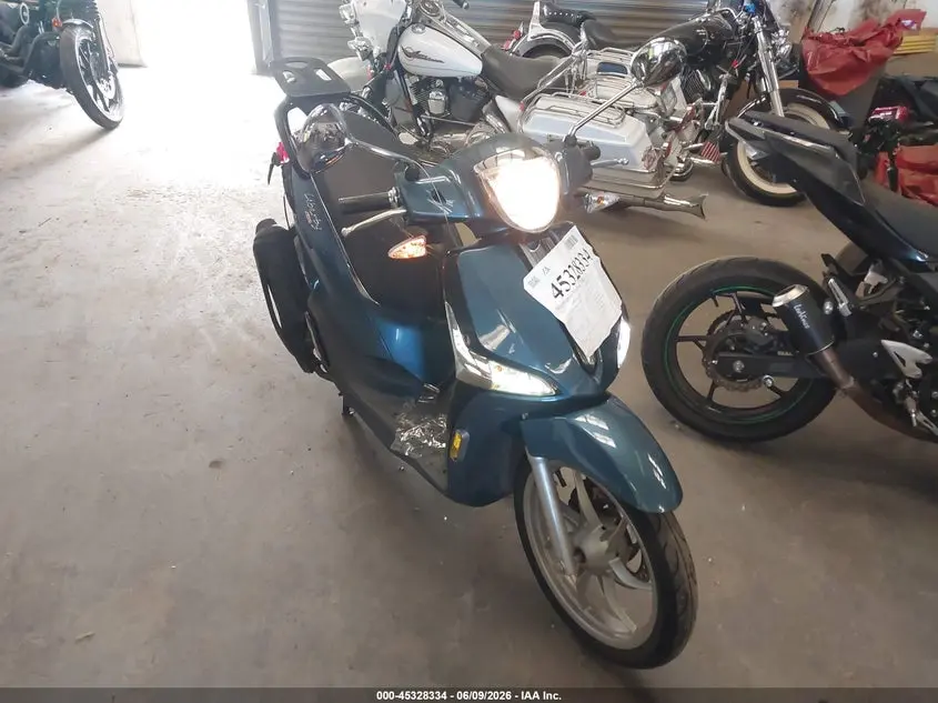 2022 Piaggio Liberty 150/150 S/150 Baci Perugina