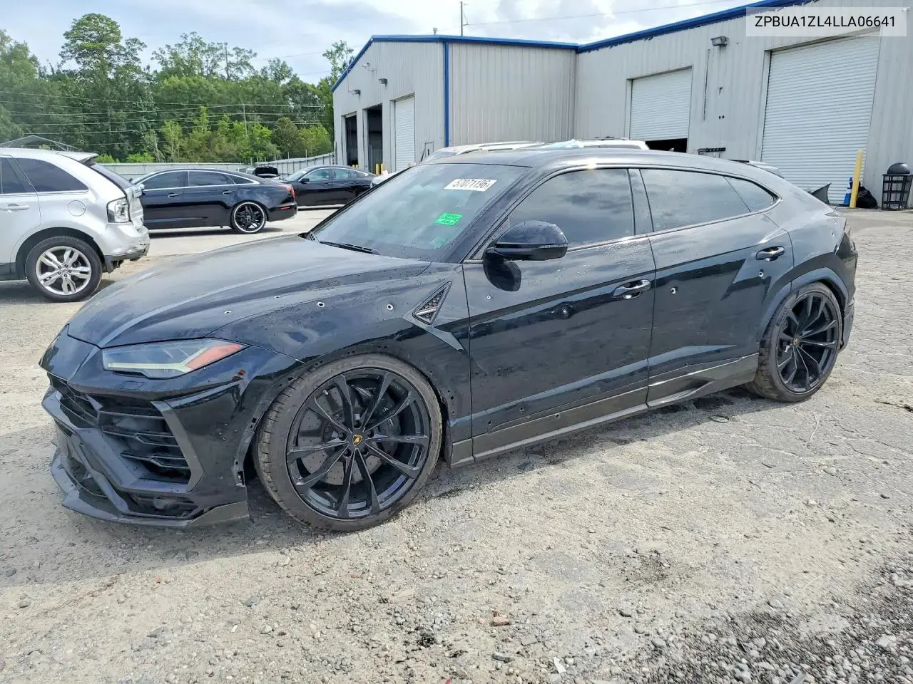 2020 Lamborghini Urus